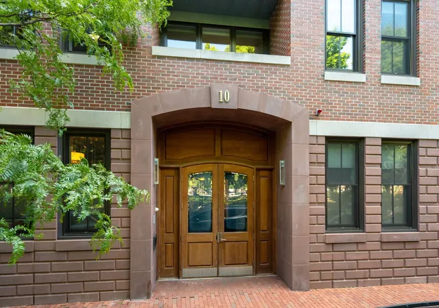 10-st-george-st-602-boston-ma-02118/hzid_33280c27