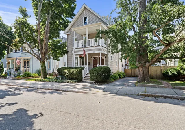 48-irving-st-somerville-ma-02144/hzid_db902e24