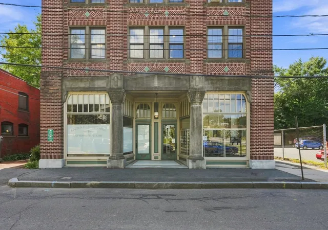 17-hawley-st-201-northampton-ma-01060/hzid_b36c8240