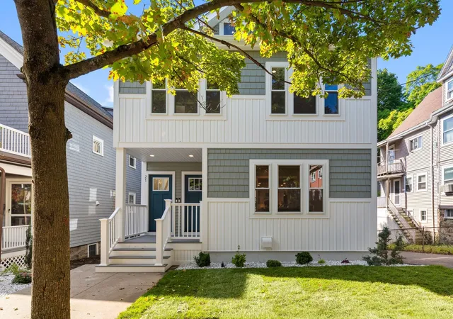 19-farrington-st-1-arlington-ma-02474/hzid_01669c45
