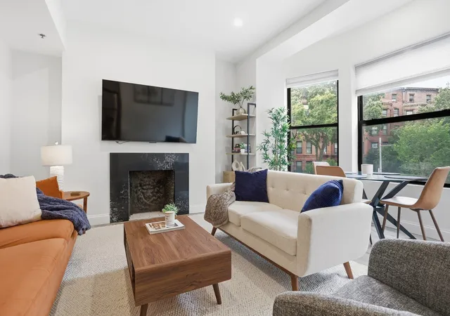 636-beacon-st-206-boston-ma-02215/hzid_3462fc87