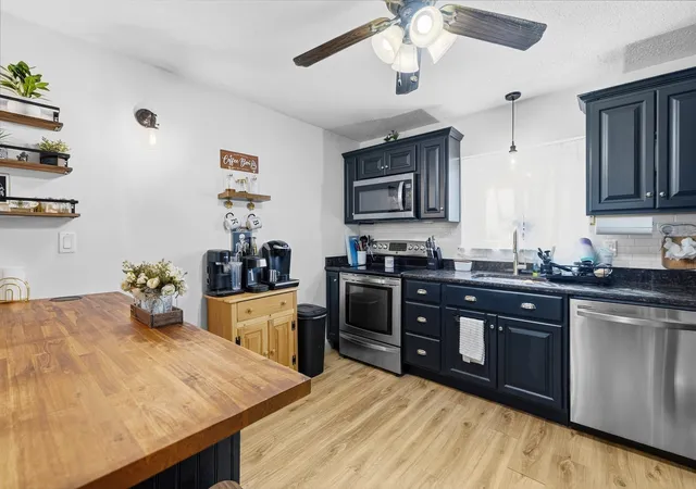 5455-n-main-st-20e-fall-river-ma-02720/hzid_da9fb3e0