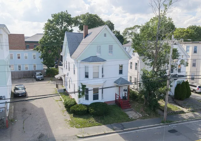 557-montello-st-brockton-ma-02301/hzid_56e01cfa