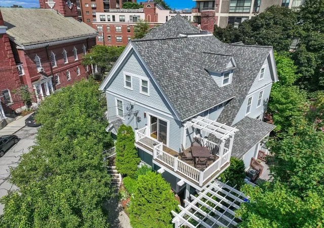 51-sewall-ave-2-brookline-ma-02446/hzid_5c592cba