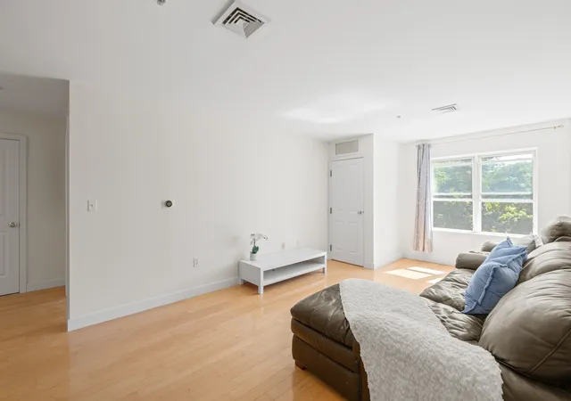 30-franklin-st-312-malden-ma-02148/hzid_9ec0a00f