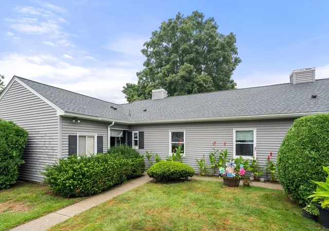 54-horseshoe-dr-54-chicopee-ma-01022/hzid_937c1694