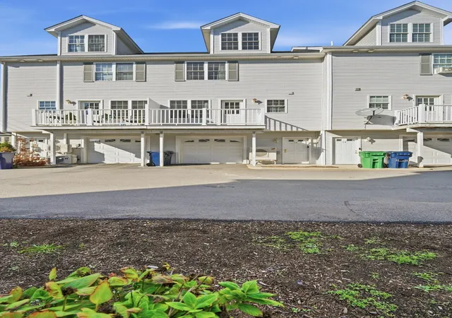 61-pine-st-13-attleboro-ma-02703/hzid_ef63612e