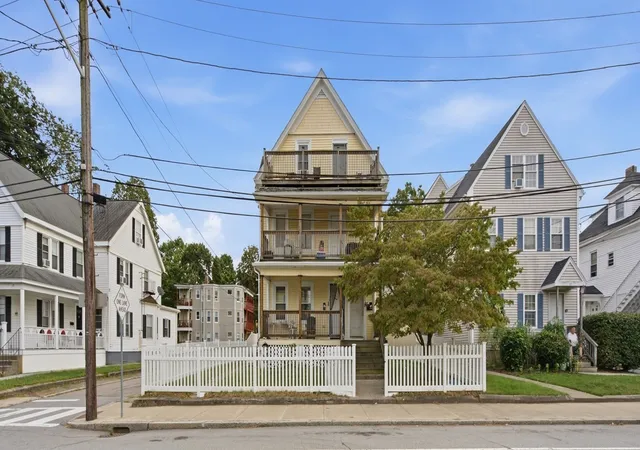 107-109-park-st-attleboro-ma-02703/hzid_0f51aea0