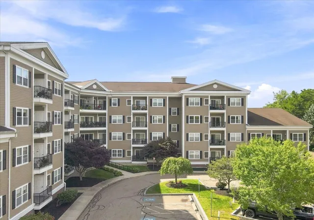 989-east-st-303-dedham-ma-02026/hzid_8937709b