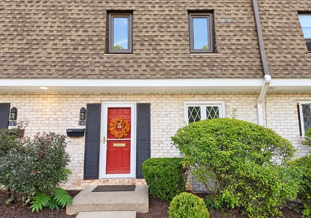 185-porter-lake-dr-185-longmeadow-ma-01106/hzid_620ff1f2