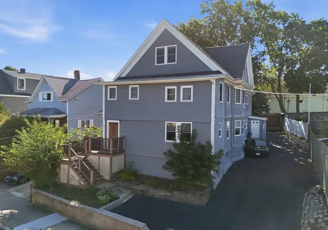11-hicks-ave-3-medford-ma-02155/hzid_992ea15b