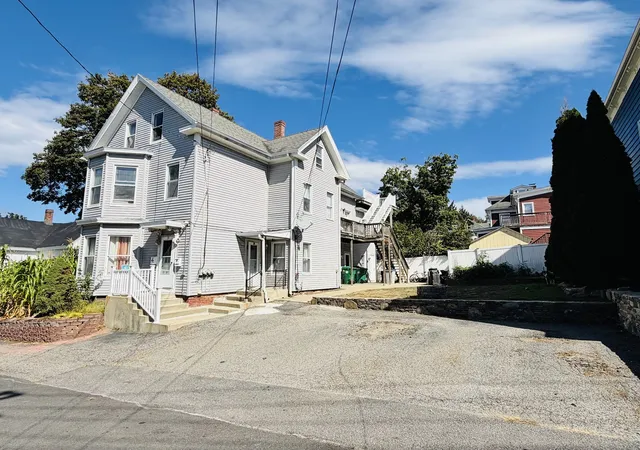 19-pearl-st-clinton-ma-01510/hzid_22b956d2