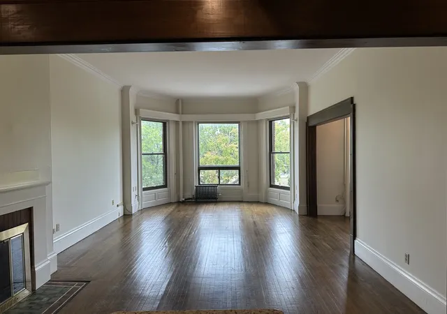 31-bay-state-rd-2-boston-ma-02215/hzid_815c301c