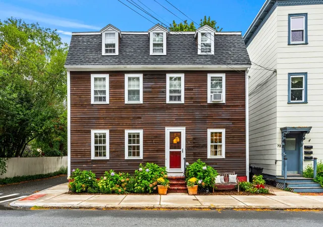 74-derby-st-74-salem-ma-01970/hzid_9b905b7a
