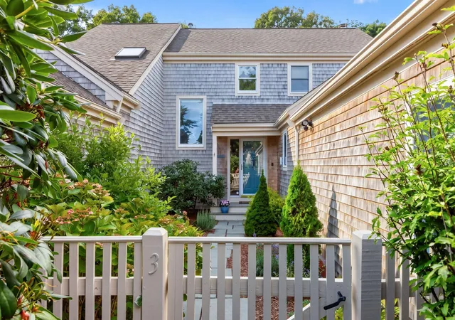 3-pine-reach-village-3-yarmouth-port-ma-02675/hzid_a8a6922a