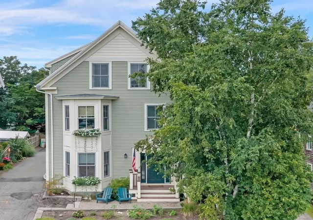 26-village-st-3-marblehead-ma-01945/hzid_0af8cb4e