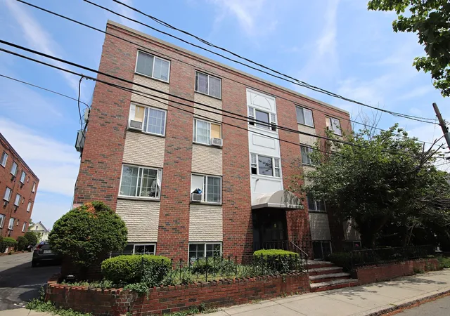 15-staples-ave-42-everett-ma-02149/hzid_32be6111