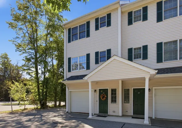 252-albion-st-24-wakefield-ma-01880/hzid_8c82a281
