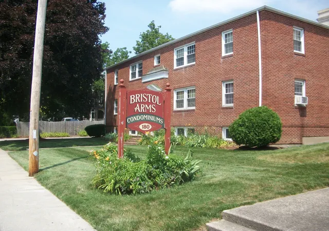 180-s-main-st-21-attleboro-ma-02703/hzid_2ac16e0b