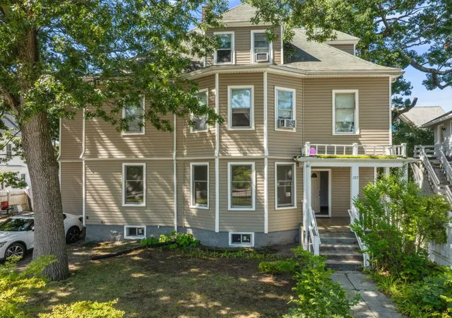 197-blue-hills-pkwy-milton-ma-02186/hzid_a12e9a3d