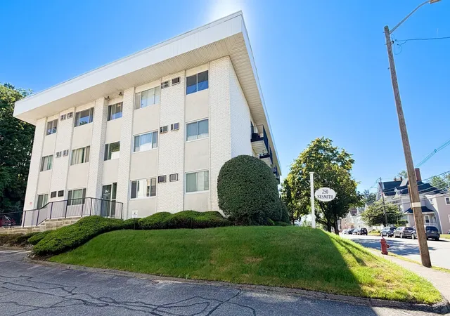250-nesmith-st-c9-lowell-ma-01852/hzid_b05eea7f
