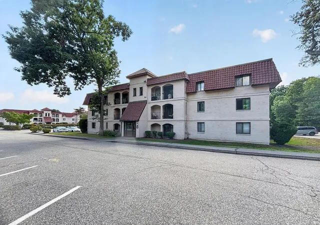 685-oak-st-21-9-brockton-ma-02301/hzid_0f7710b9