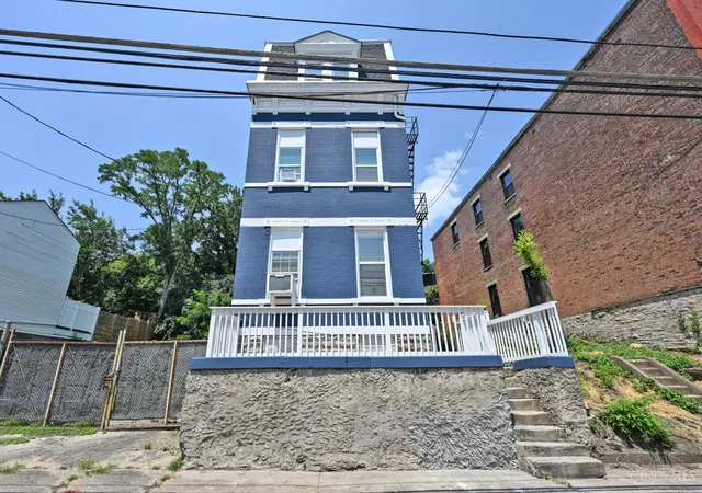 458-w-mcmicken-ave-cincinnati-oh-45214/hzid_7541c85d