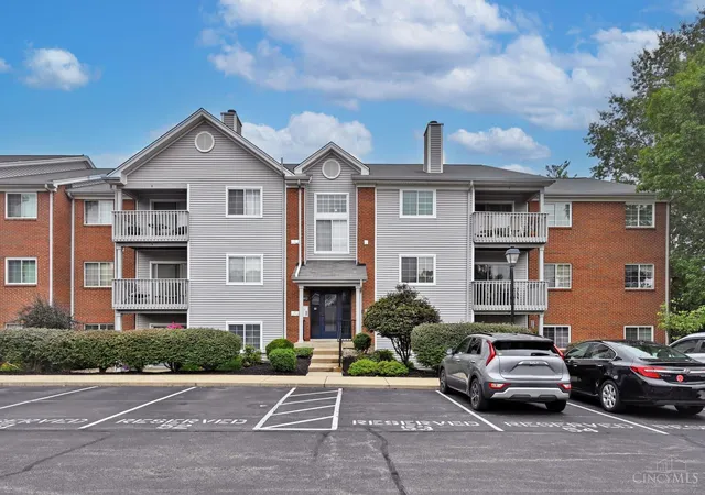 7382-ridgepoint-dr-7-cincinnati-oh-45230/hzid_62a4eca1