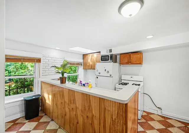 115-parker-st-cincinnati-oh-45219/hzid_7c78334b