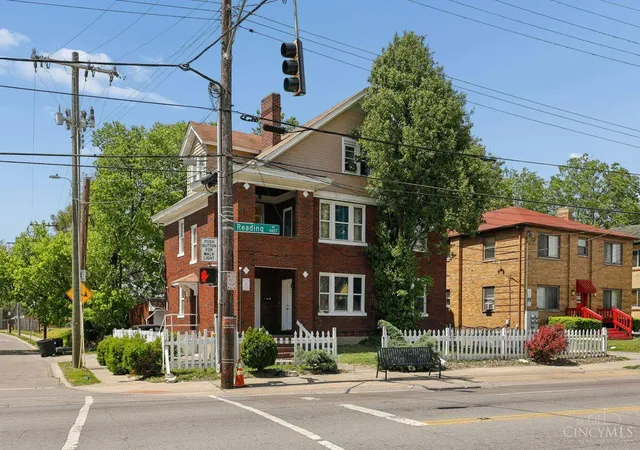 4829-reading-rd-cincinnati-oh-45237/hzid_cfd834c1
