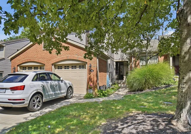 5462-victorian-sharonville-oh-45241/hzid_bfbeb9e2