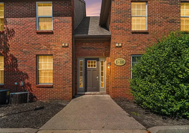 10555-montgomery-rd-4-montgomery-oh-45242/hzid_9f49f54c