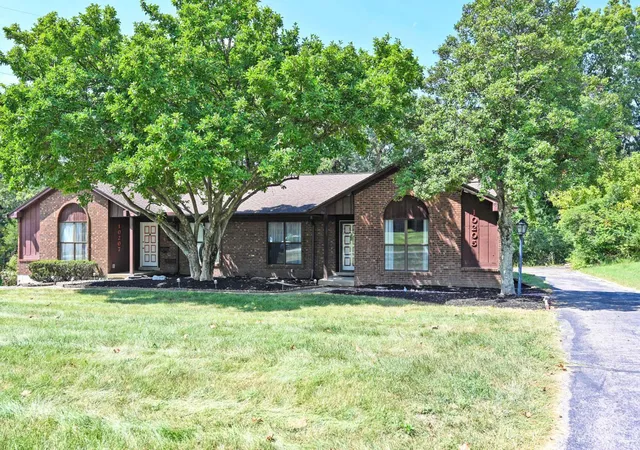 10205-hightower-ct-montgomery-oh-45249/hzid_8a855790