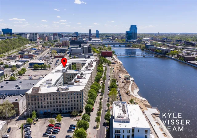 940-monroe-ave-503-grand-rapids-mi-49503-1465/hzid_d84ea0f7
