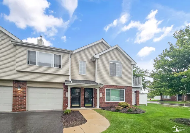 22069-fairlane-blvd-l-woodhaven-mi-48183/hzid_59ab3983