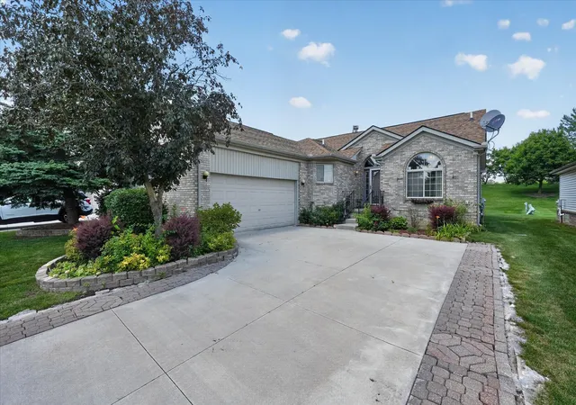 3527-new-boston-ave-sterling-heights-mi-48314/hzid_822f4db7