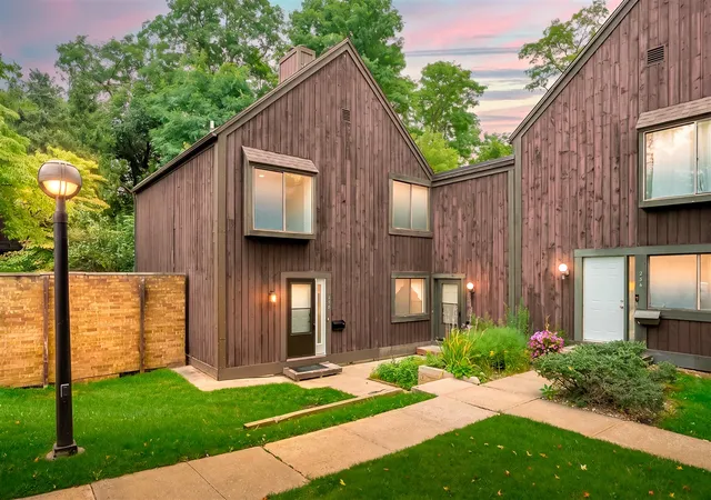 238-falkirk-ct-kalamazoo-mi-49006-4355/hzid_0ed466df