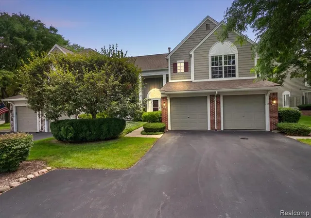1918-eagle-pointe-bloomfield-hills-mi-48304-3804/hzid_999fc285