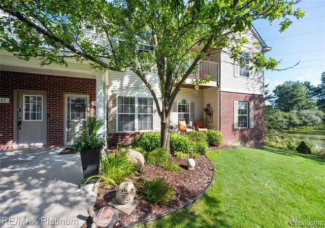 745-eagle-dr-200-fenton-mi-48430/hzid_979e5cca