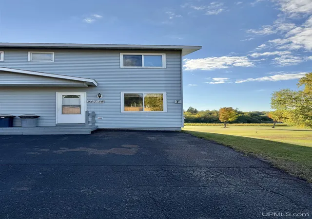 960-larue-ct-f-8-hurley-wi-54534/hzid_7abf2919