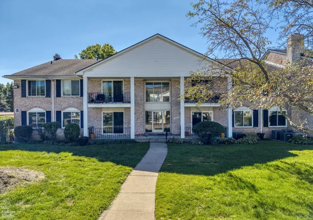 14211-ivanhoe-169-dr-2-sterling-heights-mi-48312/hzid_d76cf4ec