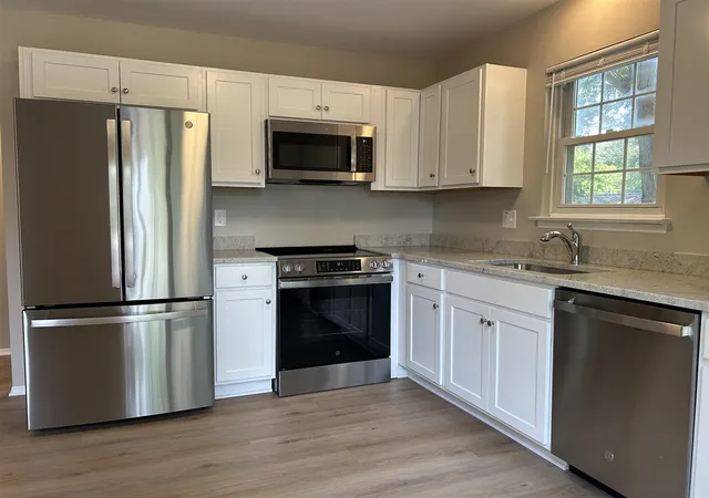3288-alpine-dr-ann-arbor-mi-48108-1766/hzid_b4248fb5