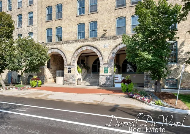 940-monroe-ave-221-grand-rapids-mi-49503/hzid_4d0de9ea