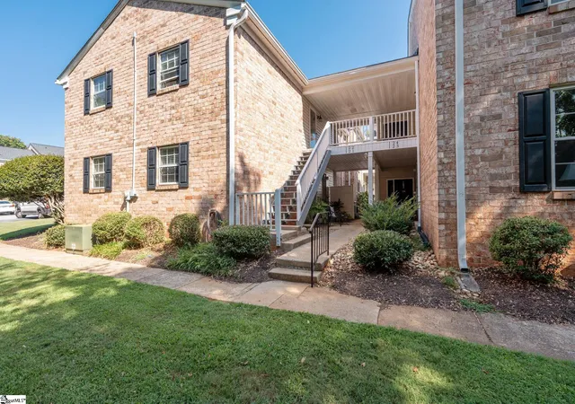925-cleveland-st-124-greenville-sc-29601/hzid_d28a5af4