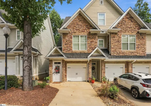 12a-edge-ct-greenville-sc-29609/hzid_34af3114