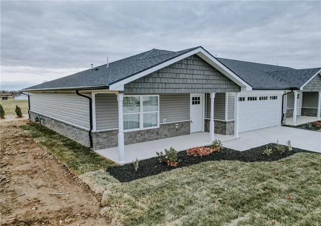 4534-w-ridgewood-rd-springfield-oh-45503/hzid_529da4b2