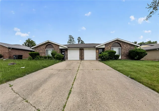 5212-greencroft-dr-5210-5212-dayton-oh-45426/hzid_87e49b03