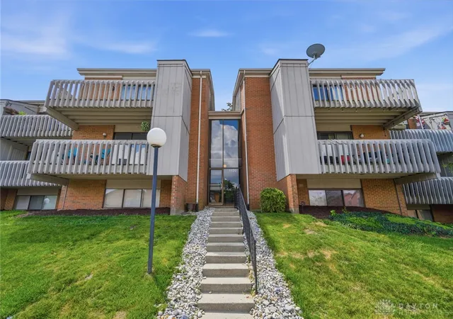 1120-eagle-feather-cir-c-west-carrollton-oh-45449/hzid_8f0adbb6