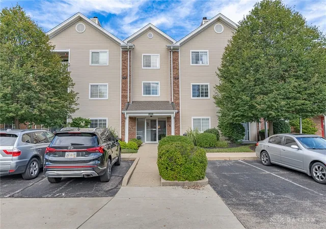 310-carrington-pl-10-106-loveland-oh-45140/hzid_c8ad77a9