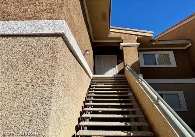 833-aspen-peak-loop-1424-henderson-nv-89011/hzid_df54601e